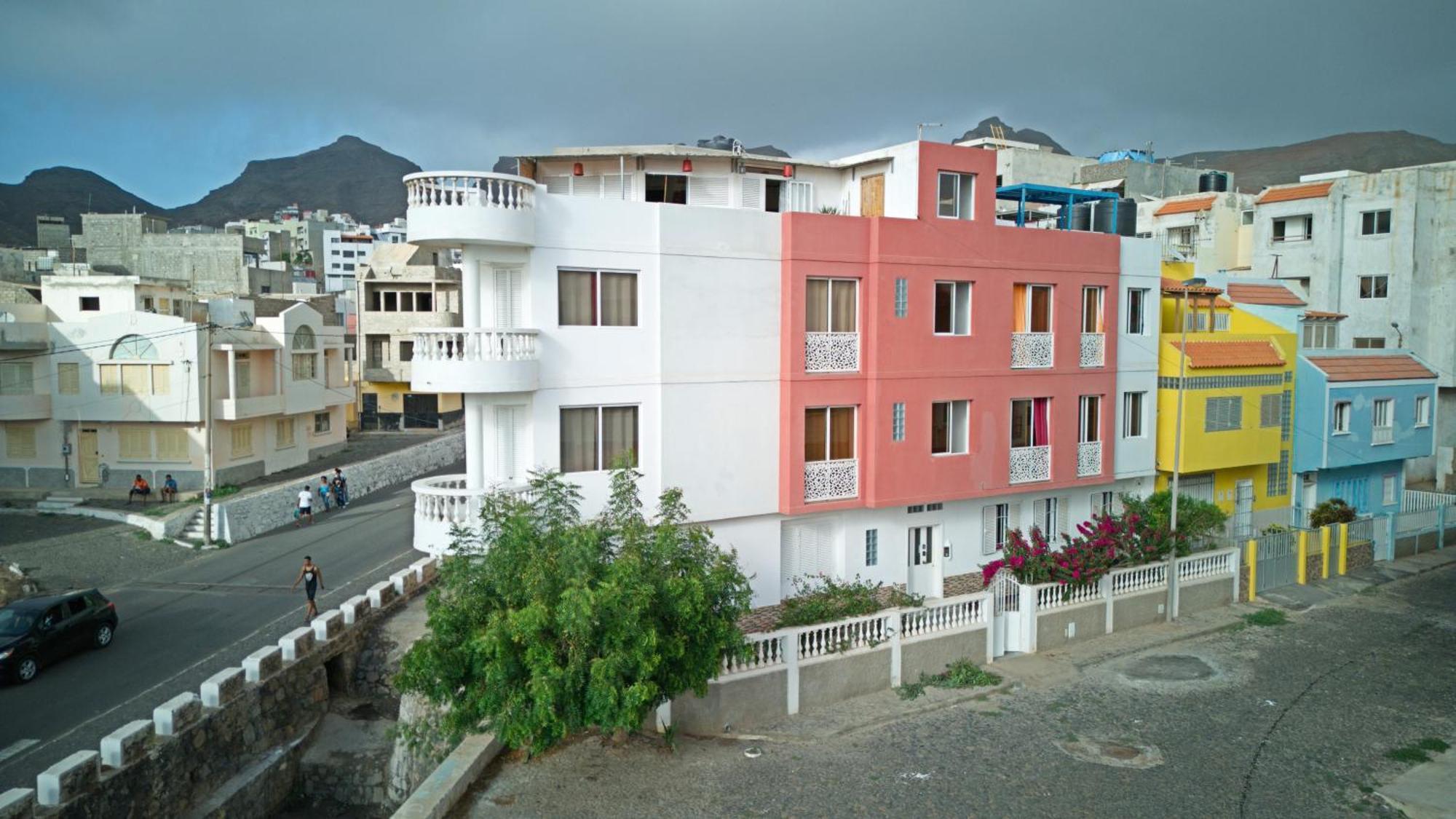 Apart Laginha Tess & To Mindelo Bagian luar foto